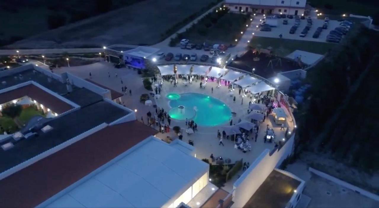 Tenuta Amalthea Villa Sessa Aurunca Exteriör bild