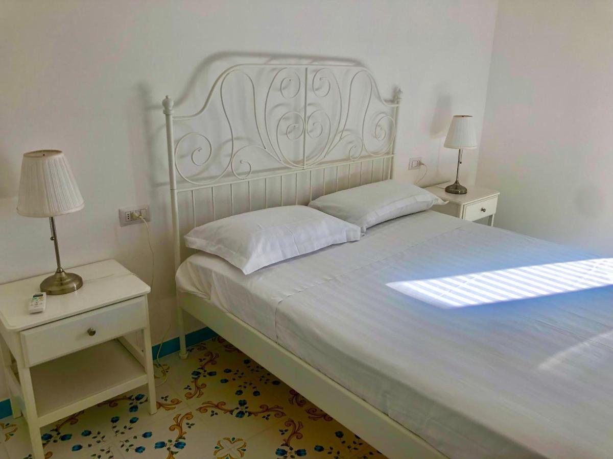 Tenuta Amalthea Villa Sessa Aurunca Exteriör bild